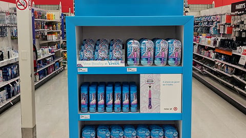 Gillette Vera Bradley + Venus Target Endcap